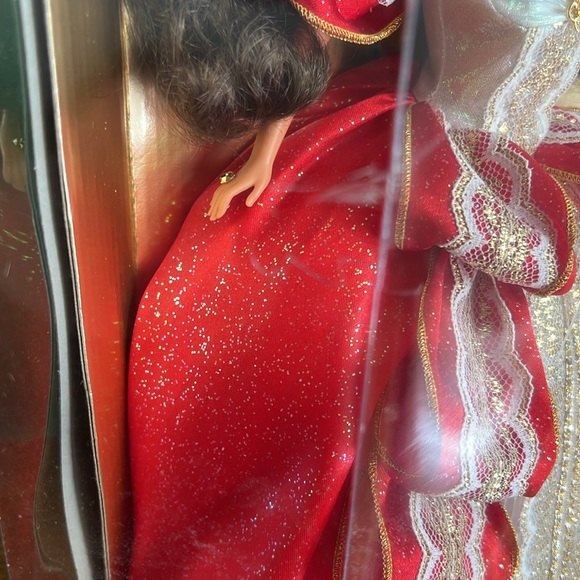 1997 Happy Holidays Barbie, NIB - Picture 7 of 7